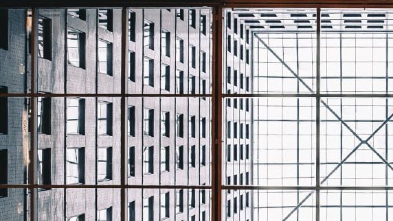 Artificial Intelligence for Financial Analysis